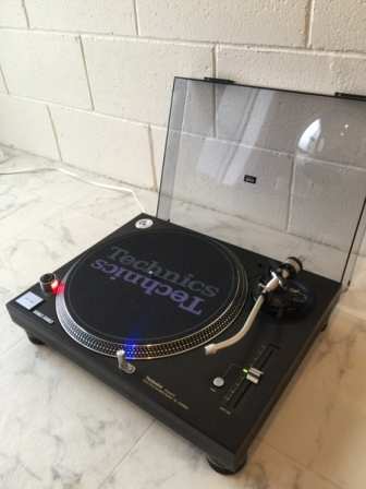 accuphase Проигрыватель виниловых пластинок